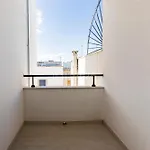 Azzurra * Porto Cesareo