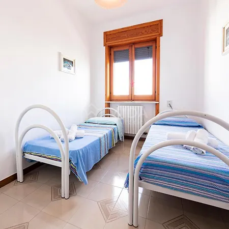 Azzurra Porto Cesareo